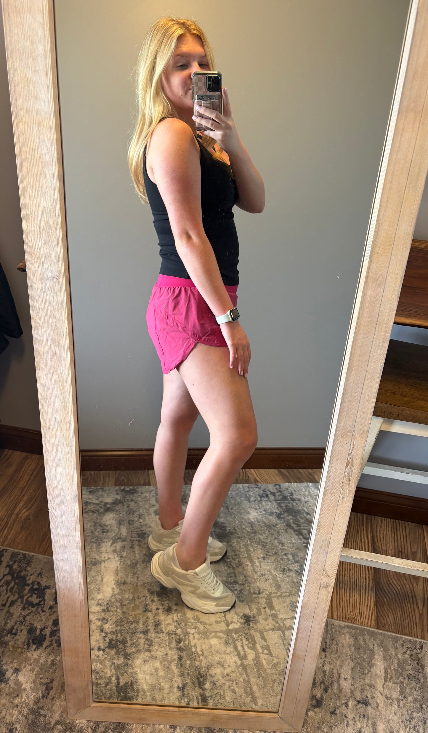 Contour Active Shorts